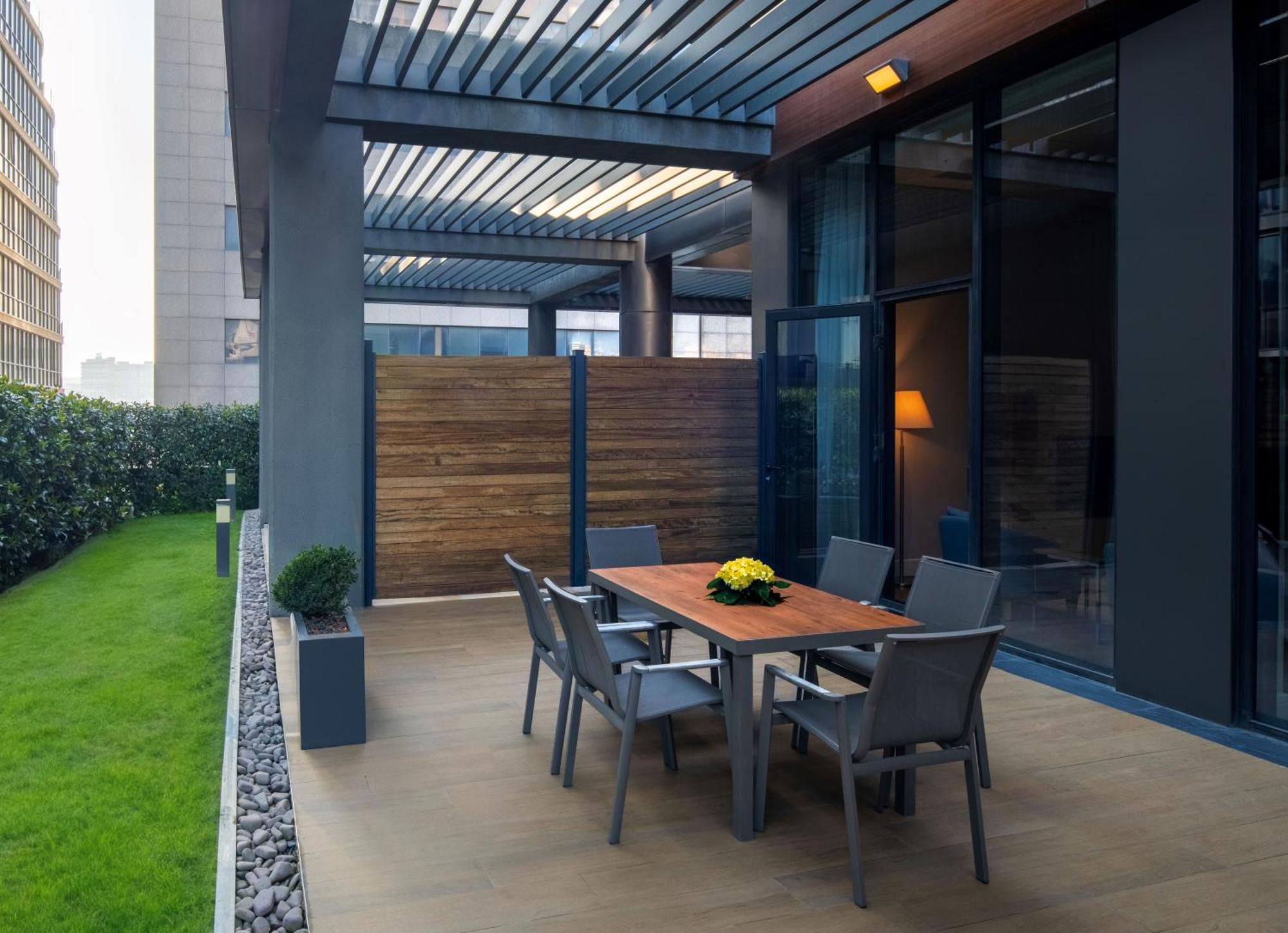 Movenpick Living Istanbul West Hotel Luaran gambar