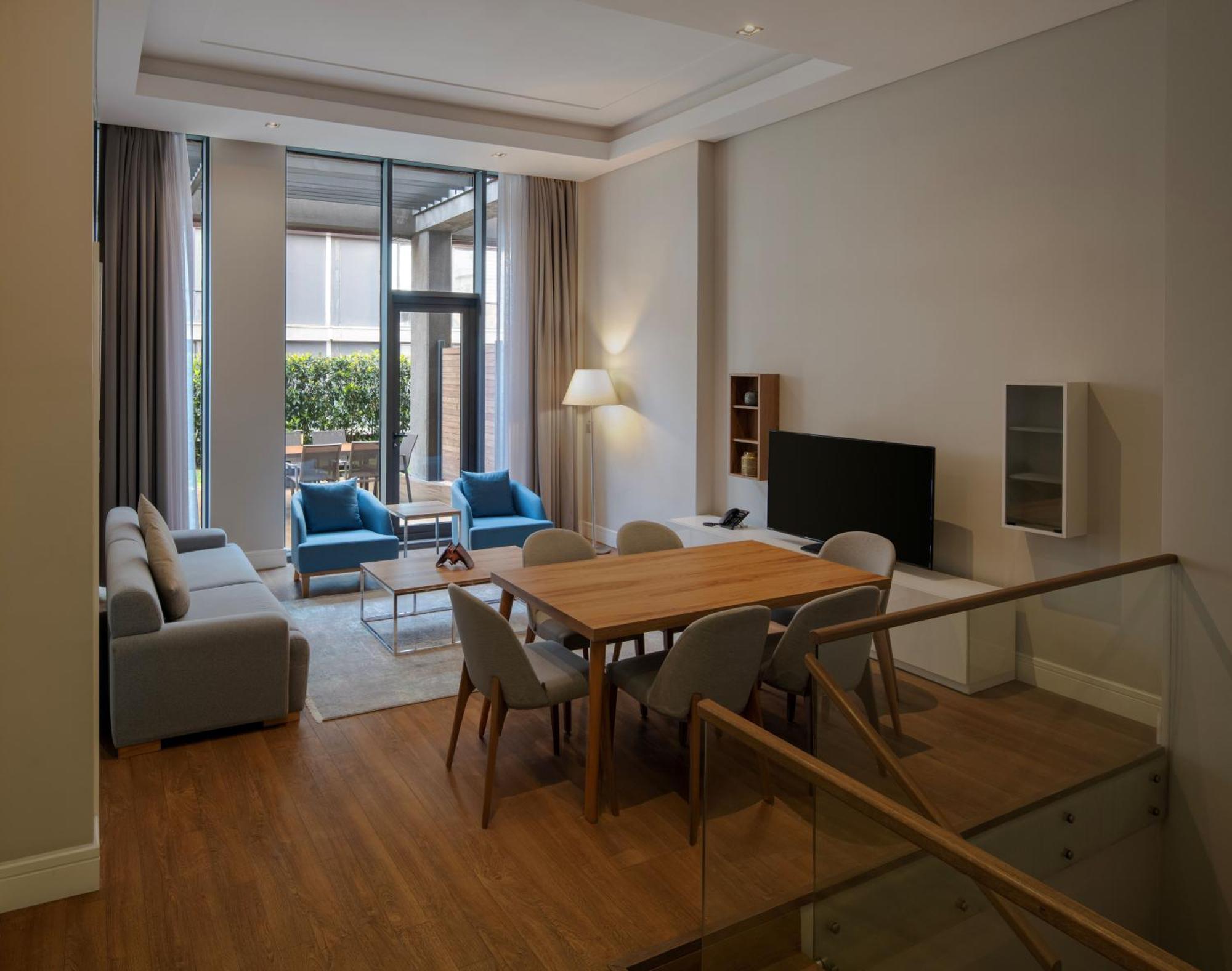Movenpick Living Istanbul West Hotel Luaran gambar