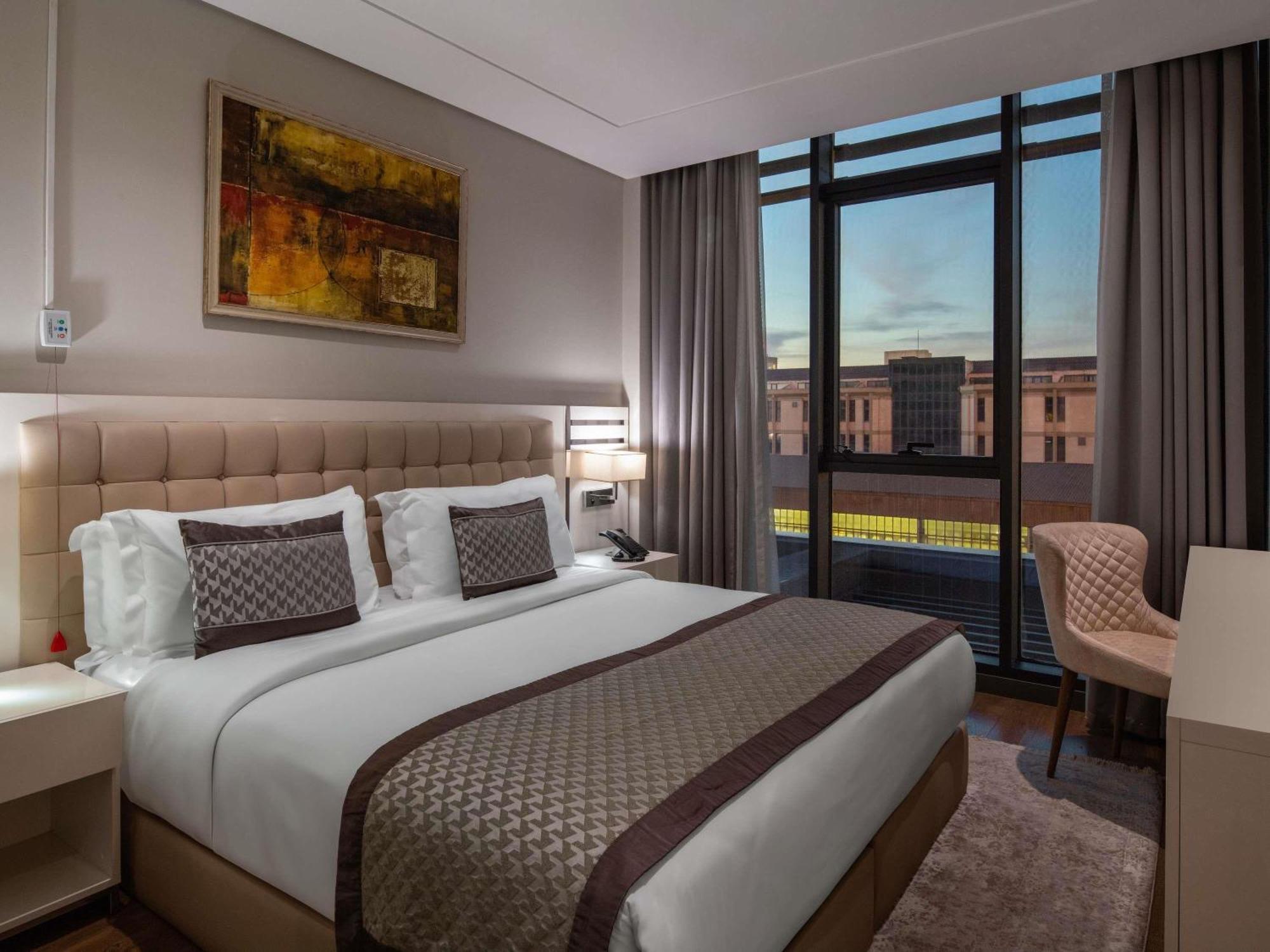 Movenpick Living Istanbul West Hotel Luaran gambar
