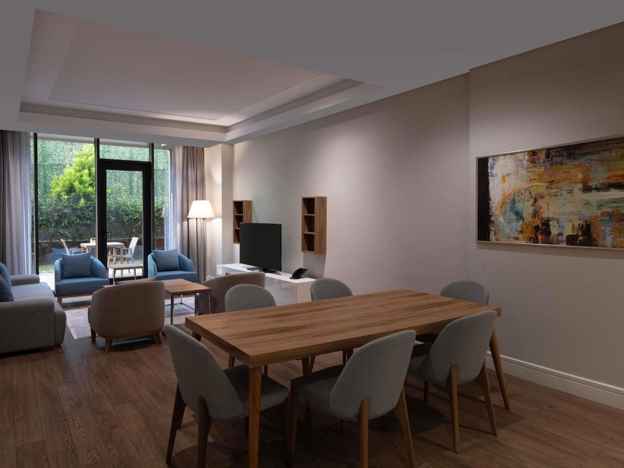 Movenpick Living Istanbul West Hotel Luaran gambar