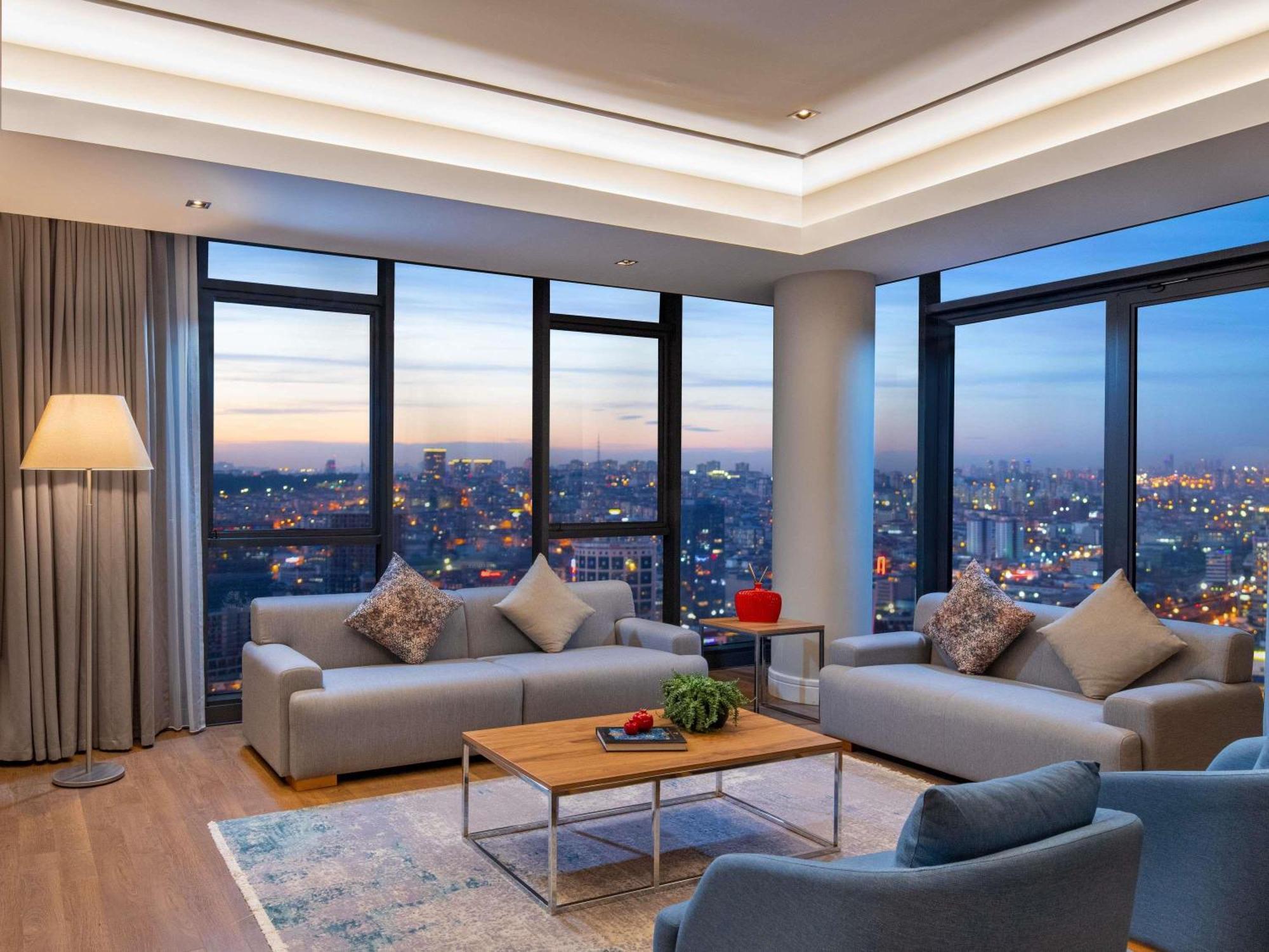 Movenpick Living Istanbul West Hotel Luaran gambar
